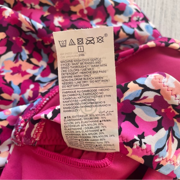 Athleta Elysian Square Neck One Piece Swimsuit Size Medium - Picture 7 of 9